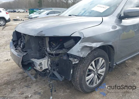 2018 Nissan Pathfinder S из США, поврежденный, VIN 5N1DR2MM4JC614433